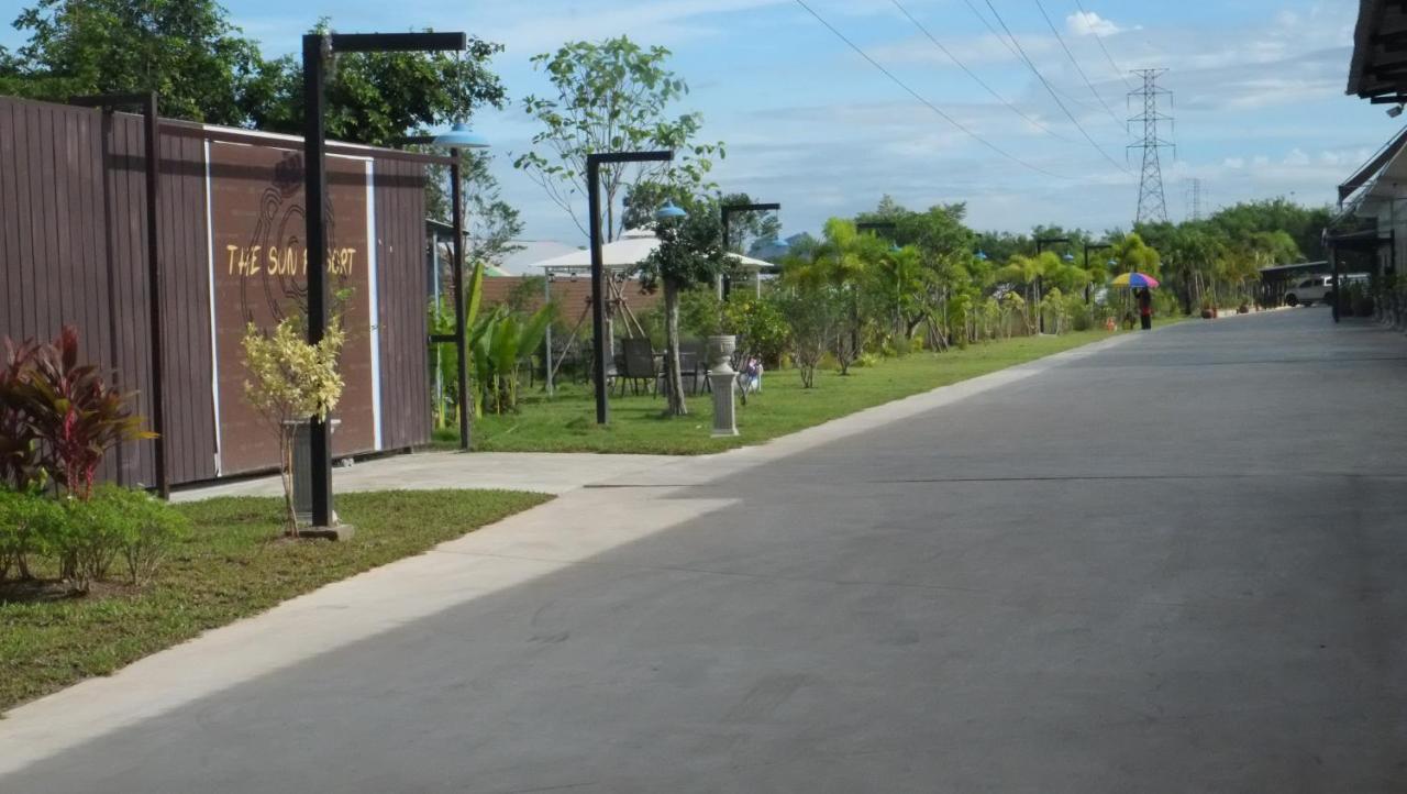 ザ サン リゾート ラーチャブリー Ratchaburi エクステリア 写真